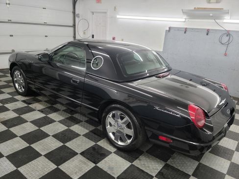 Used 2002 Ford Thunderbird image 3
