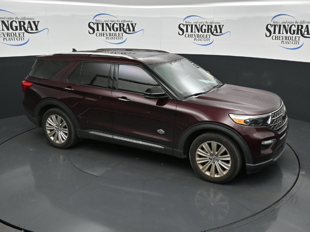 Used 2022 Ford Explorer King Ranch w/ Premium Technology Package RWD image 18