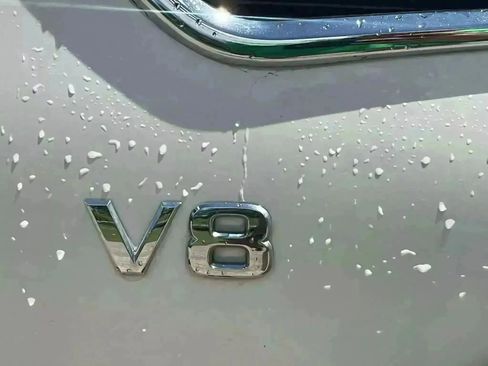 Used 2017 Nissan Armada SL image 5