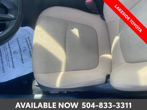 Certified 2020 Toyota RAV4 XLE w/ Convenience Package FWD image 30
