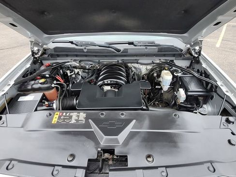 Used 2018 Chevrolet Silverado 1500 LT w/ All Star Edition image 17