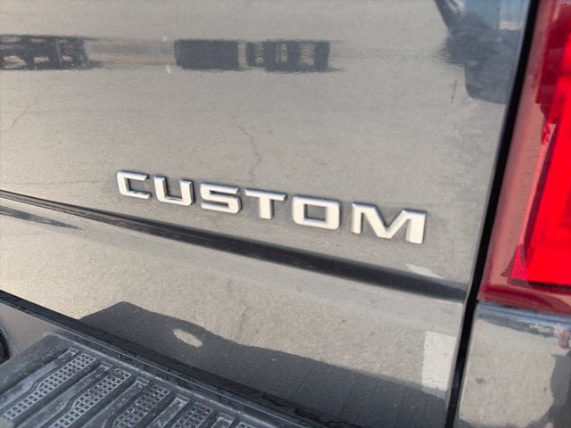 Used 2021 Chevrolet Silverado 1500 Custom RWD image 8