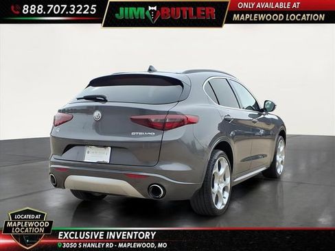 Used 2023 Alfa Romeo Stelvio Ti Lusso w/ Quick Order Package 22X Lusso AWD/4WD image 3