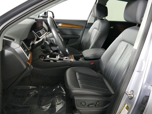 Used 2023 Audi Q5 Premium Plus AWD/4WD image 21