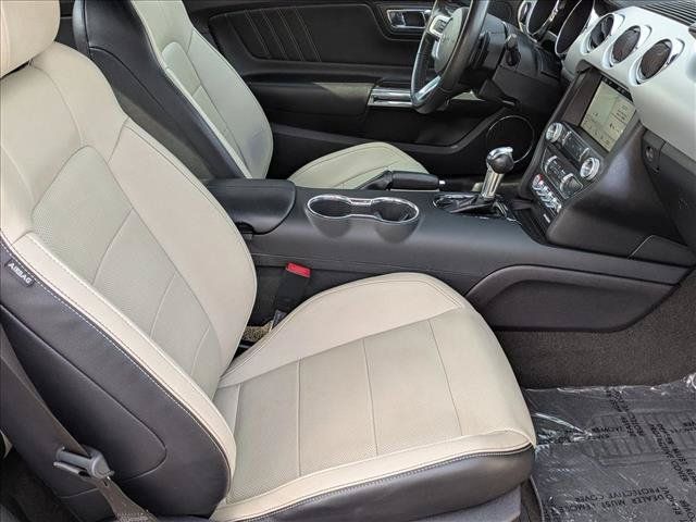 Used 2016 Ford Mustang GT Premium w/ Equipment Group 401A RWD image 20