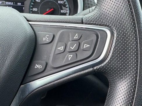 Used 2024 Chevrolet Malibu LT image 21