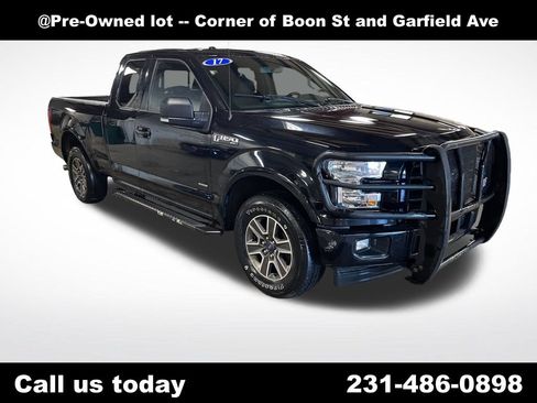 Used 2017 Ford F150 XLT w/ Equipment Group 302A Luxury AWD/4WD image 7