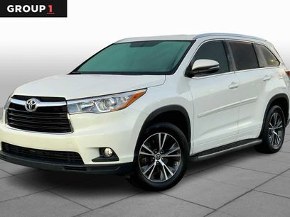Used 2016 Toyota Highlander XLE