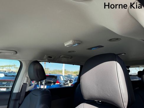 New 2026 Kia Carnival EX image 15