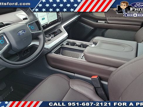 Certified 2025 Ford Expedition Platinum w/ Platinum Ultimate Package image 5