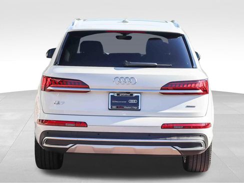 Certified 2023 Audi Q7 2.0T Premium w/ Convenience Package AWD/4WD image 7