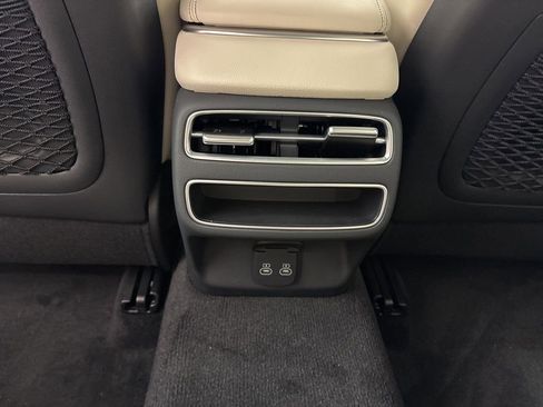 New 2026 Genesis GV70 2.5T Advanced AWD/4WD image 29