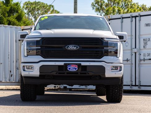 Certified 2025 Ford F150 Platinum AWD/4WD image 8