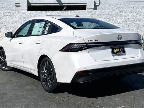 New 2026 Nissan Sentra SL image 2