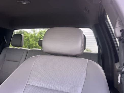 Used 2022 Ford F250 XL w/ Power Equipment Group image 25