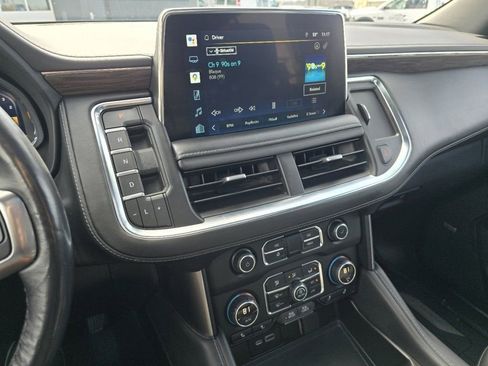 Used 2022 Chevrolet Tahoe LT w/ Luxury Package image 25