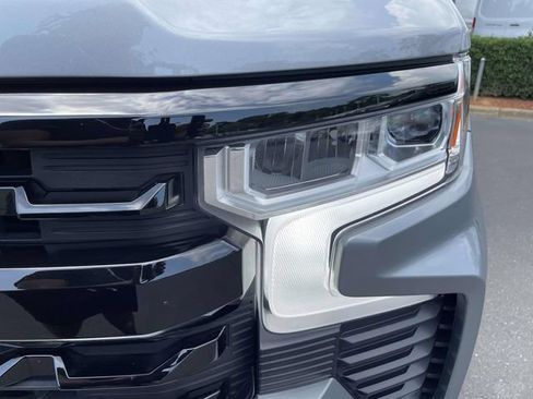 Used 2025 Chevrolet Silverado 1500 LT Trail Boss w/ Convenience Package II AWD/4WD image 40