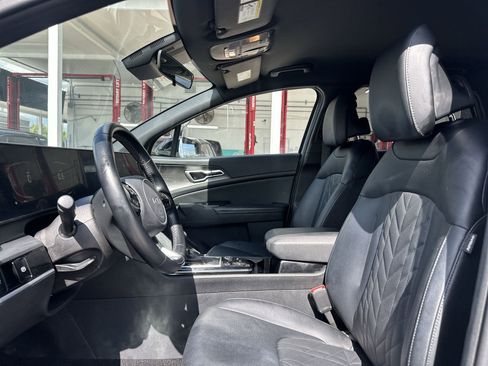 Certified 2024 Kia Sportage X-Line AWD/4WD image 13