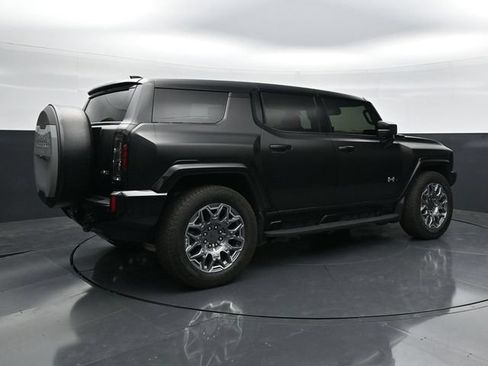 Used 2024 GMC Hummer EV 3X AWD/4WD image 2