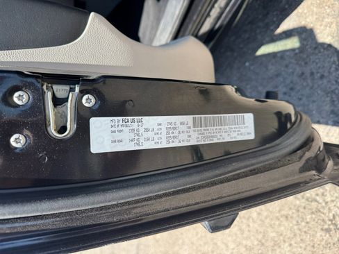 Used 2017 Dodge Grand Caravan SE w/ Power Window Group FWD image 25