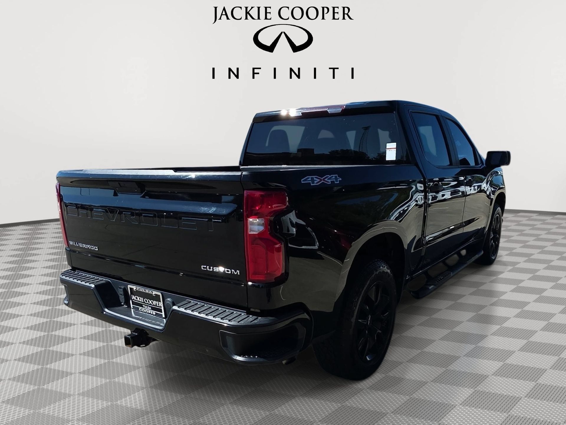 Used 2021 Chevrolet Silverado 1500 Custom AWD/4WD image 5