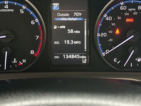 Used 2018 Toyota RAV4 XLE w/ Preferred Accessory Package image 25