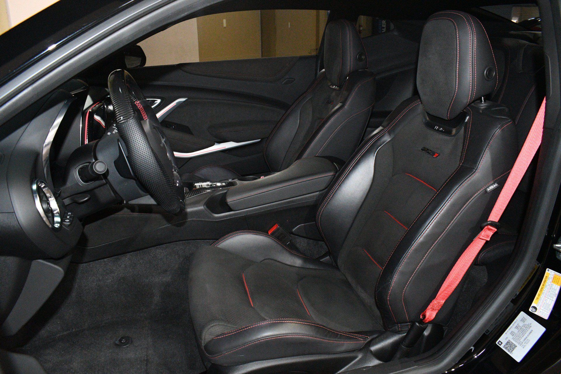 Used 2020 Chevrolet Camaro ZL1 RWD image 7