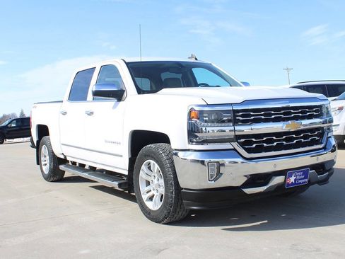 Used 2018 Chevrolet Silverado 1500 LTZ w/ LTZ Plus Package image 3