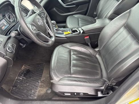 Used 2015 Buick Regal Premium w/ Experience Buick Package image 16
