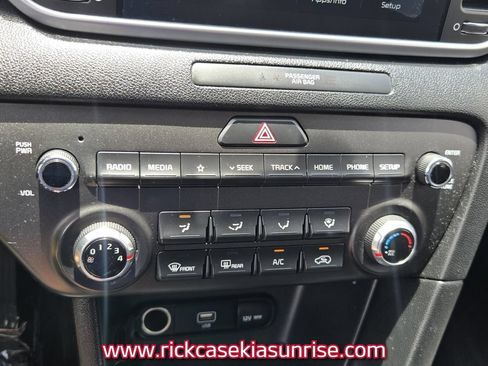 Used 2021 Kia Sportage LX FWD image 23