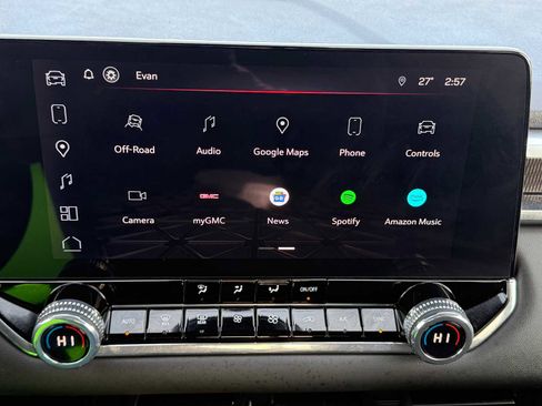 Used 2024 GMC Canyon Elevation w/ Convenience Package image 25