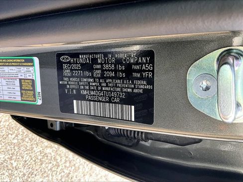 Used 2026 Hyundai Elantra Sport FWD image 35