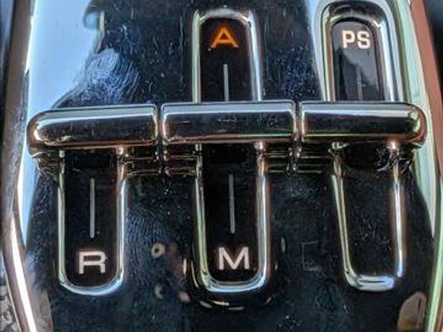 Used 2023 Ferrari Roma RWD image 12