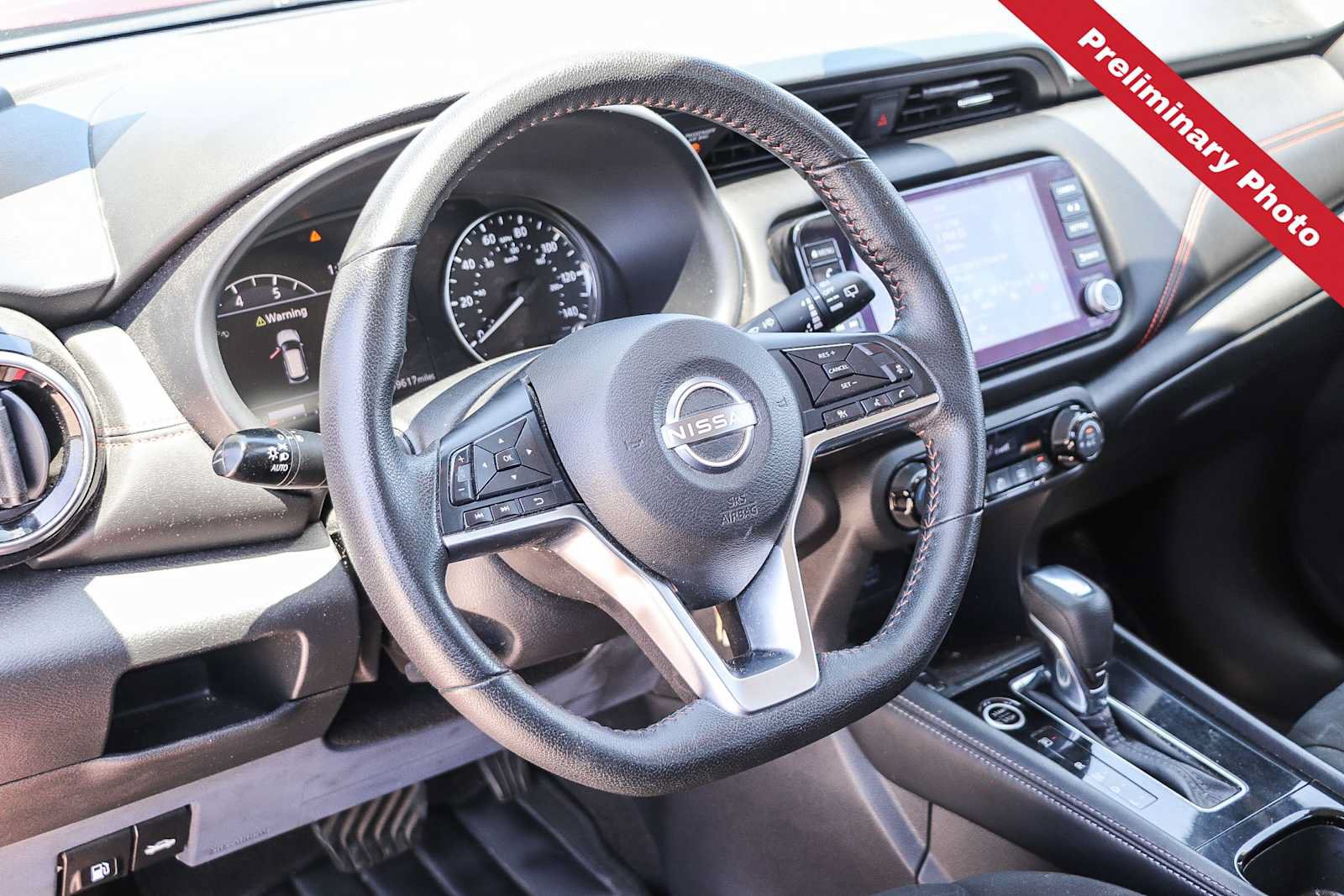 Used 2022 Nissan Kicks SR FWD image 15