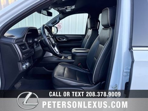 Used 2024 GMC Yukon SLT AWD/4WD image 24