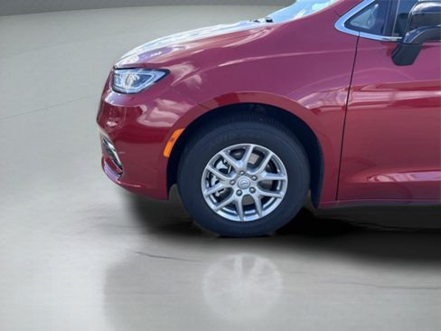 New 2026 Chrysler Pacifica Select image 25