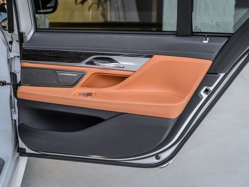 Used 2020 BMW 740i xDrive w/ M Sport Package image 57