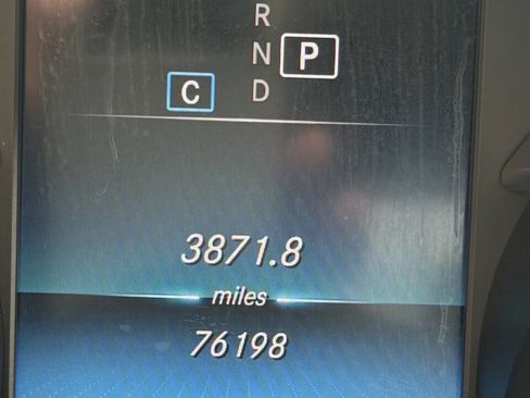 Used 2020 Mercedes-Benz GLC 300 image 13