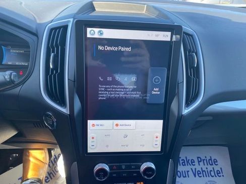 New 2024 Ford Edge SE image 21