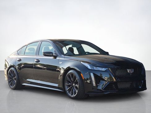Used 2024 Cadillac CT5 V Blackwing w/ Driver Assist Package RWD image 8
