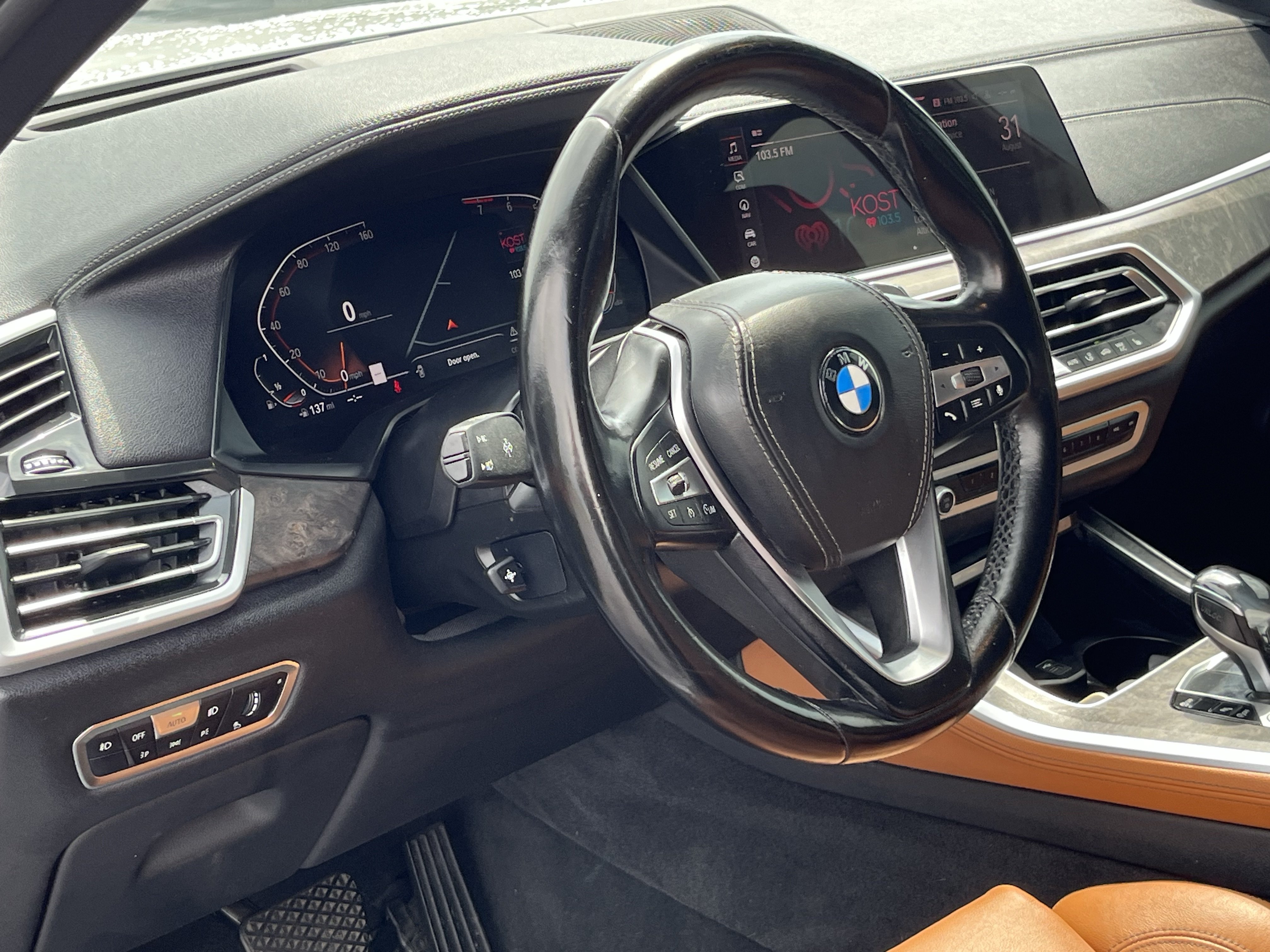 Used 2019 BMW X5 xDrive40i w/ Premium Package 2 AWD/4WD image 19
