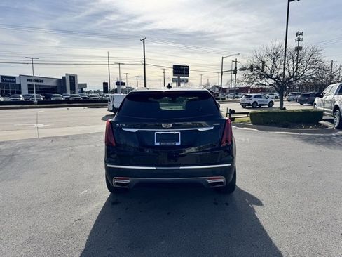 Certified 2022 Cadillac XT5 Premium Luxury w/ Technology Package image 4