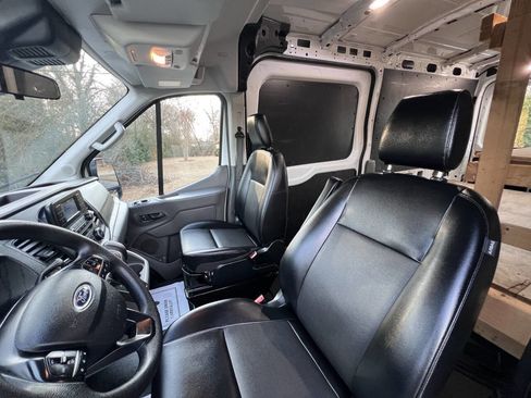 Used 2020 Ford Transit 250 Medium Roof w/ Load Area Protection Package image 12