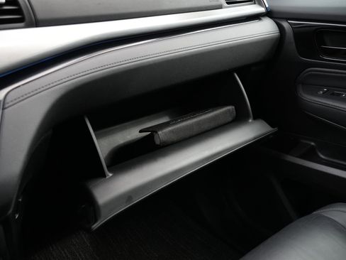 Used 2023 Honda Odyssey Touring image 30