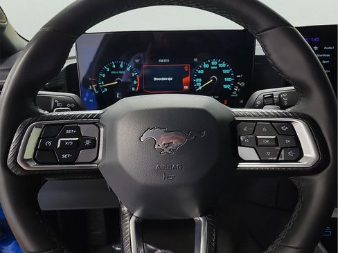 Used 2025 Ford Mustang GT RWD image 14