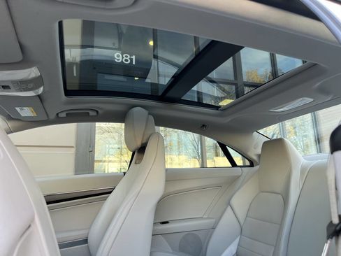 Used 2011 Mercedes-Benz E 350 Coupe image 24