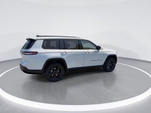 New 2026 Jeep Grand Cherokee L Limited AWD/4WD image 8