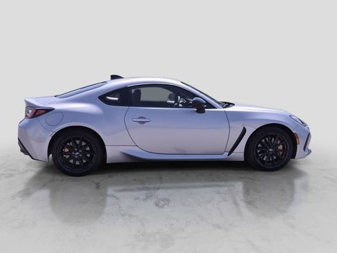 Used 2025 Subaru BRZ tS RWD image 9