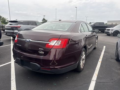 Used 2011 Ford Taurus SEL FWD image 3