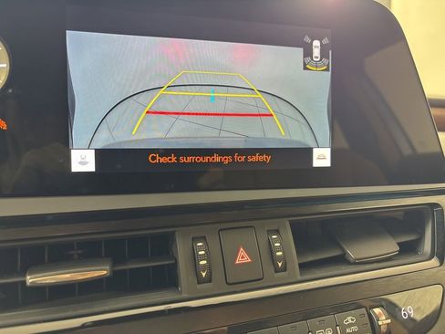 Used 2023 Lexus ES 350 w/ Premium Package image 28